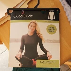 Cuddl Duds Black Long Sleeve Crew